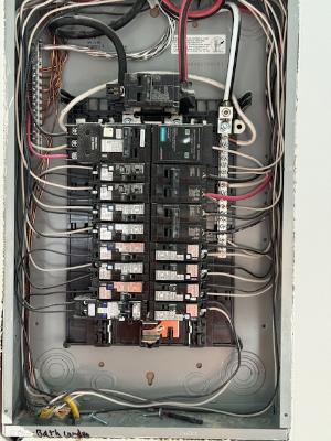 {{ custom_values.service_3 }} in {{custom_values.area_3})