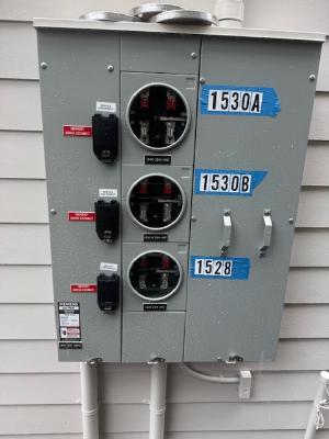 {{ custom_values.service_3 }} in {{custom_values.area_3})