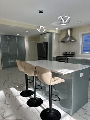 {{ custom_values.service_3 }} in {{custom_values.area_3})