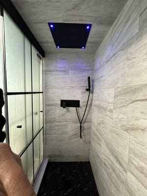 {{ custom_values.service_3 }} in {{custom_values.area_2})