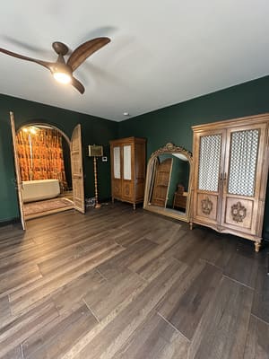 {{ custom_values.service_3 }} in {{custom_values.area_2})