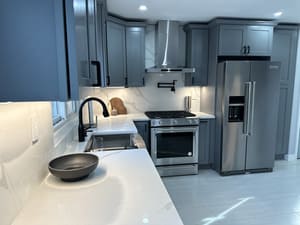 {{ custom_values.service_3 }} in {{custom_values.area_3})