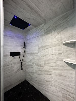 {{ custom_values.service_3 }} in {{custom_values.area_3})