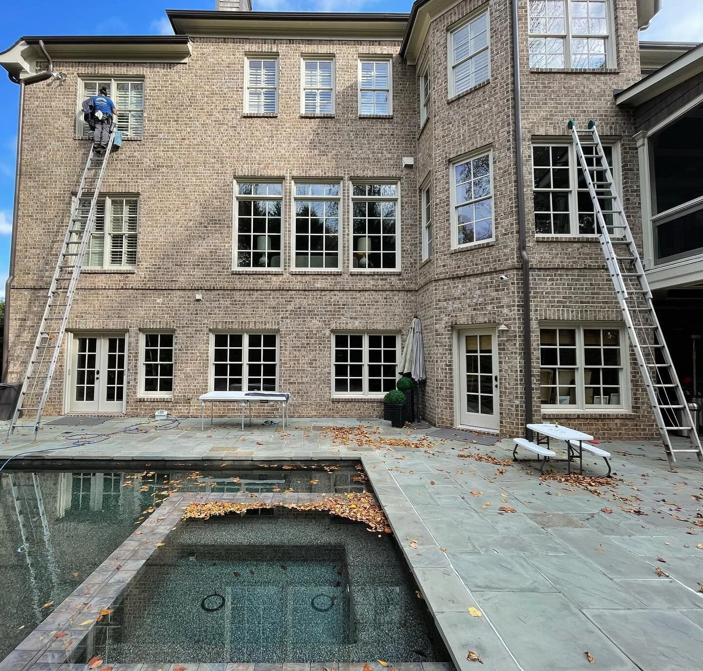 Window cleaning gallery photo 2