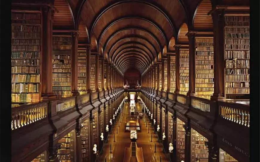 Vista interior de la Biblioteca Palafoxiana