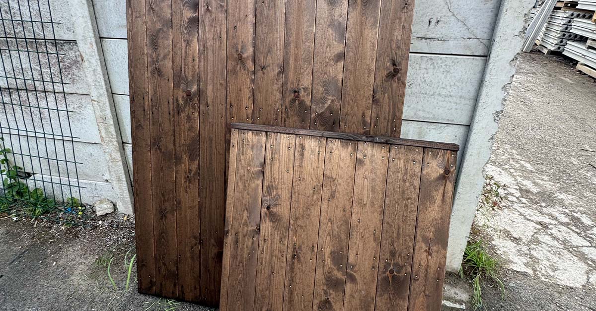 New side and front dipped timber gates New side and front dipped timber gates