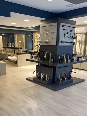 {{ custom_values.service_1 }} in {{custom_values.area_1})