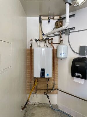 {{ custom_values.service_3 }} in {{custom_values.area_6})