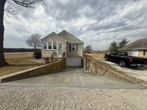 Gravel Driveways in Leavenworth County, Ks