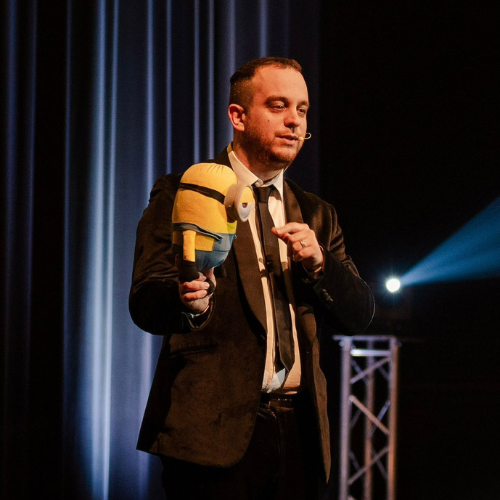 Magicien séminaire team building Seine-et-Marne — animation corporate