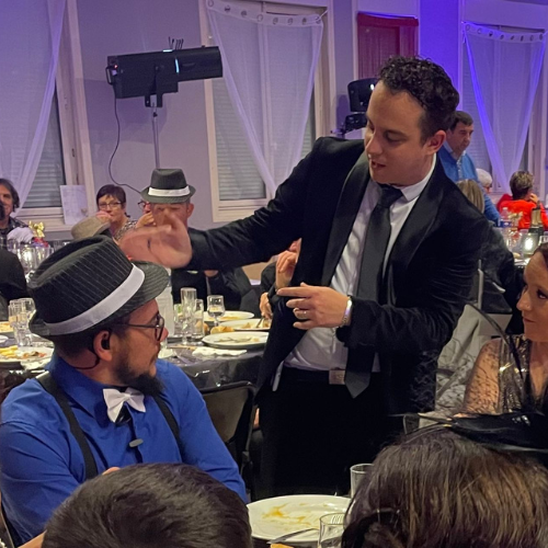 Magicien mariage cocktail — interaction magique avec les invités