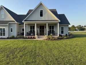 {{ custom_values.service_3 }} in {{custom_values.area_3})