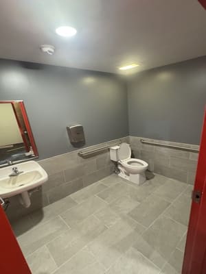 {{ custom_values.service_2 }} in {{custom_values.area_2})