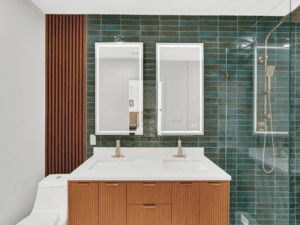 {{ custom_values.service_3 }} in {{custom_values.area_3})