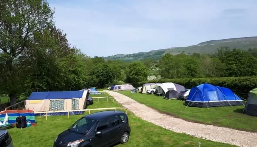 <h3>Camping Field - All Grass Pitches</h3>