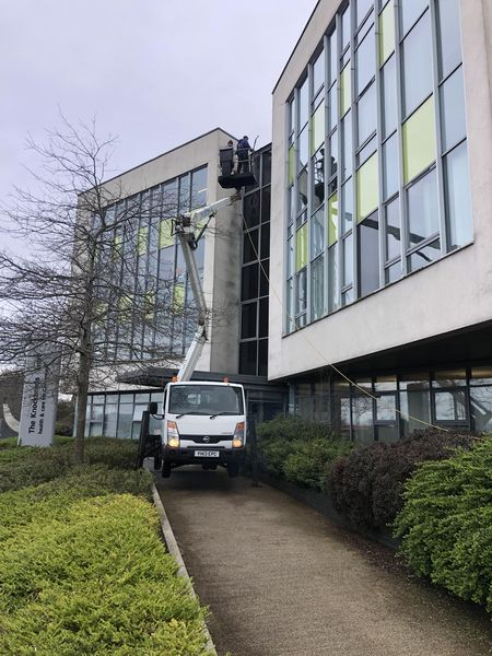 commercial window cleaning
