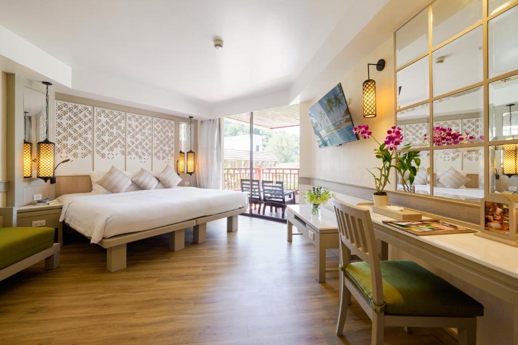 Thailand curated stay visual
