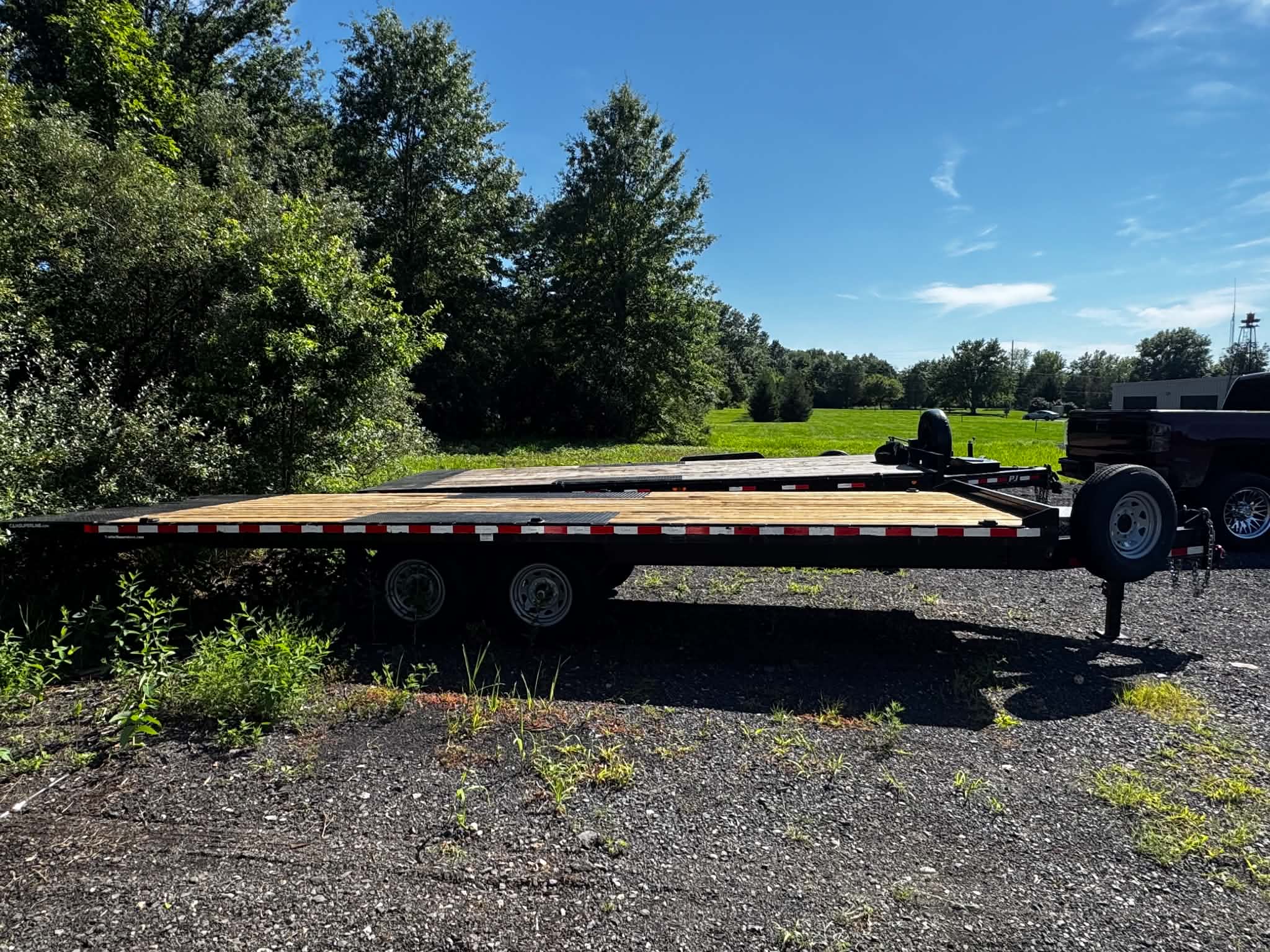 24 foot tilt deckover trailer rental near Doylestown, PA