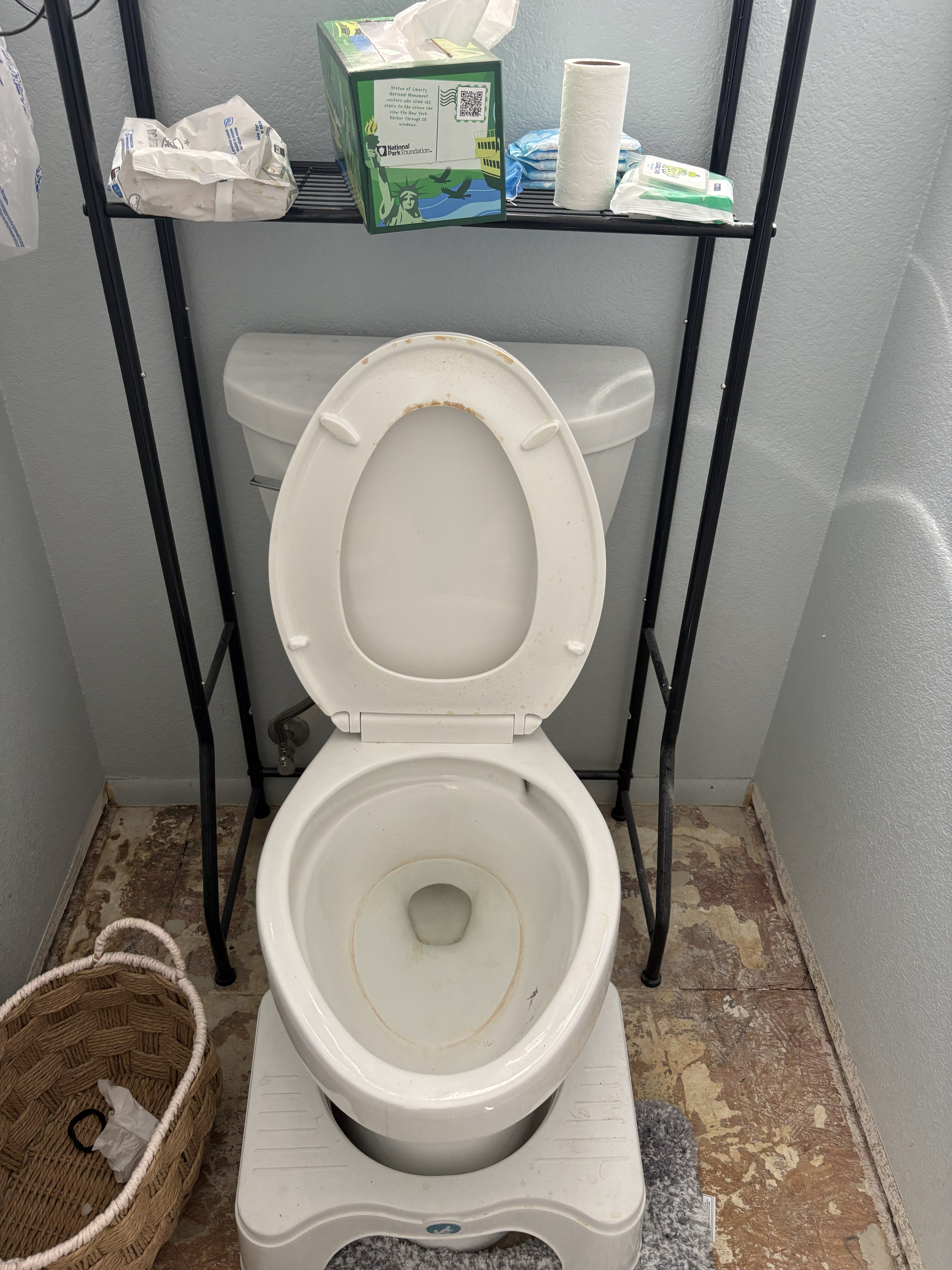 Room before cleaning
