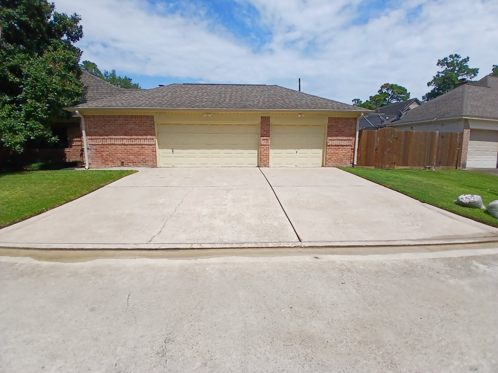 Commercial Pressure Washing Houston