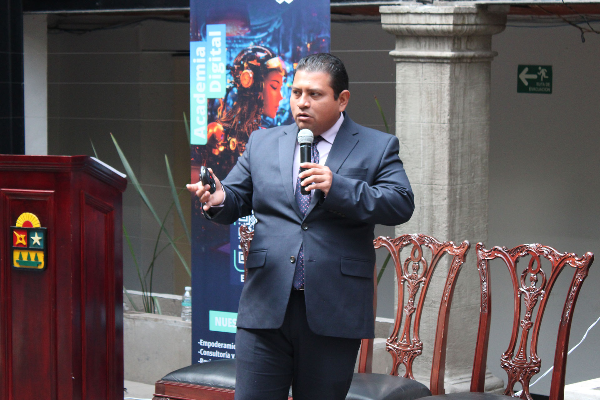Mtro. José Ángel Interián Parra, Director de la Unidad de Policía Cibernética de Quintana Roo