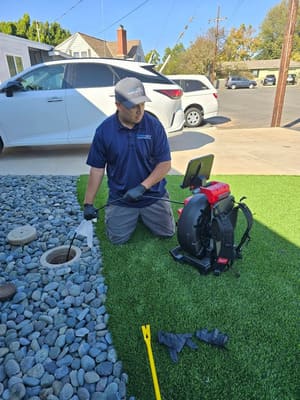 {{ custom_values.service_2 }} in {{custom_values.area_7})