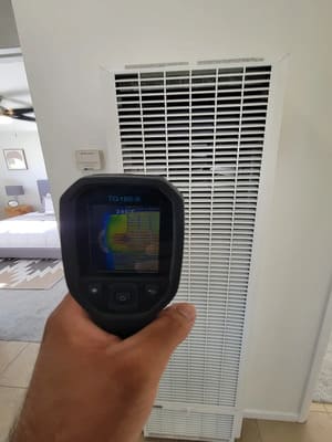 {{ custom_values.service_4 }} in {{custom_values.area_7})