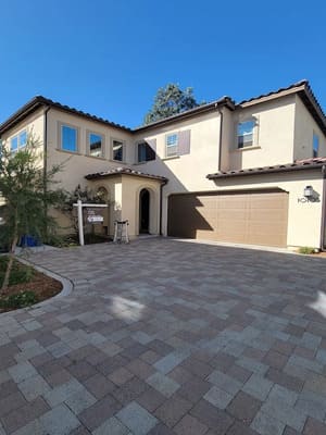 {{ custom_values.service_2 }} in {{custom_values.area_7})