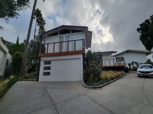 {{ custom_values.service_3 }} in {{custom_values.area_2})