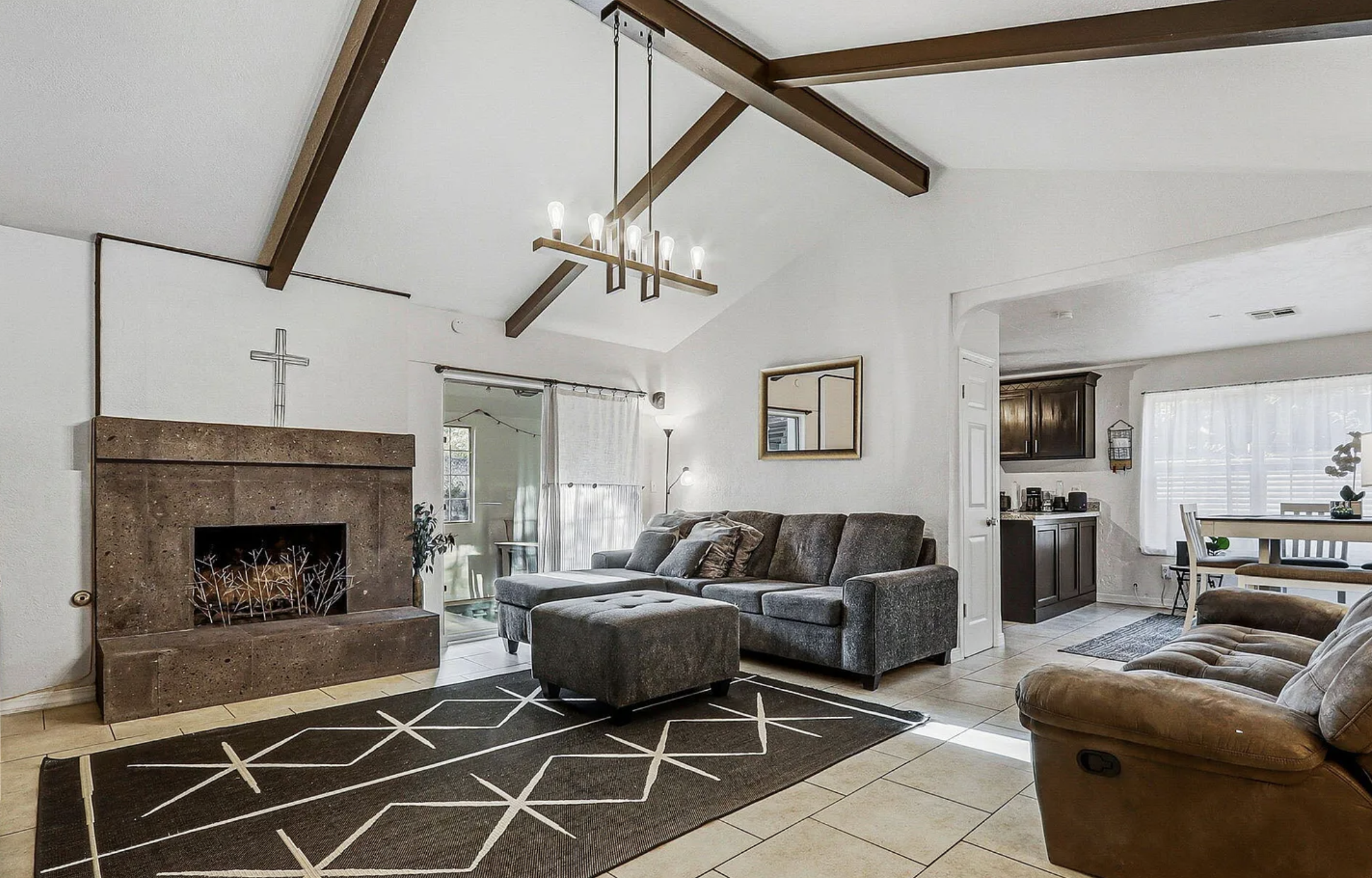 1725 Paul Moran Pl main listing image