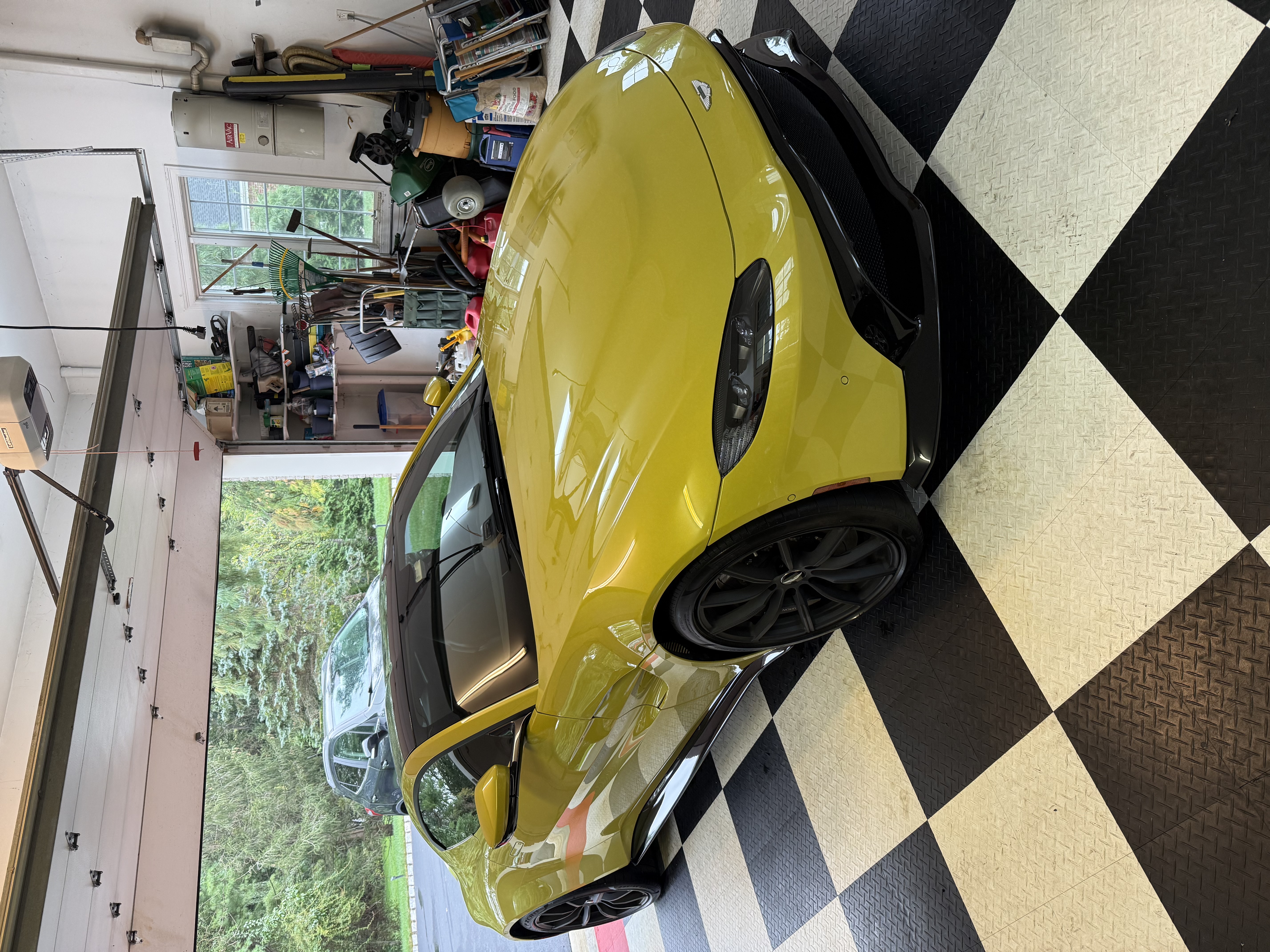 Jet boat cleaned and detailed – NJ riverside