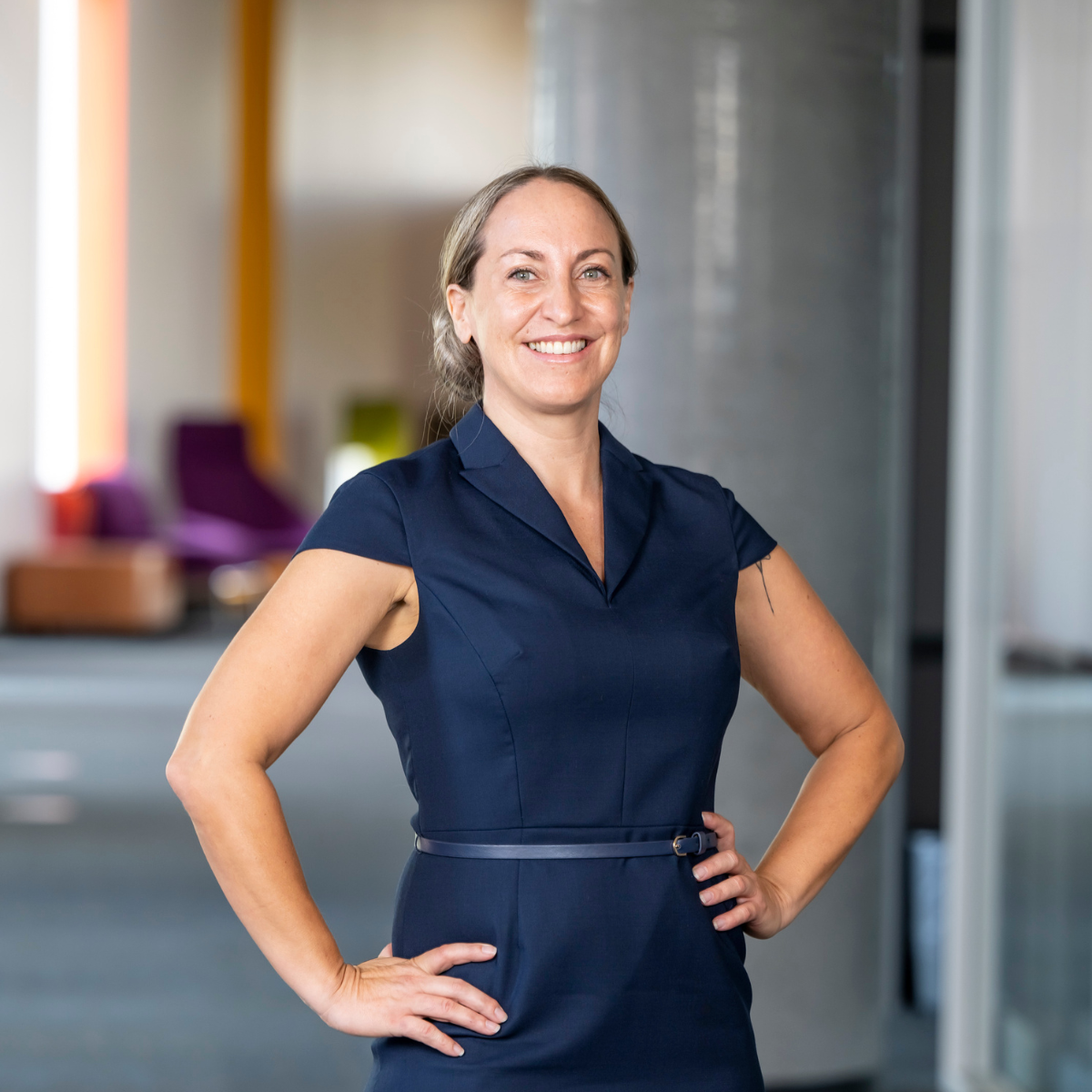 Rita Leal providing small business consulting and coaching