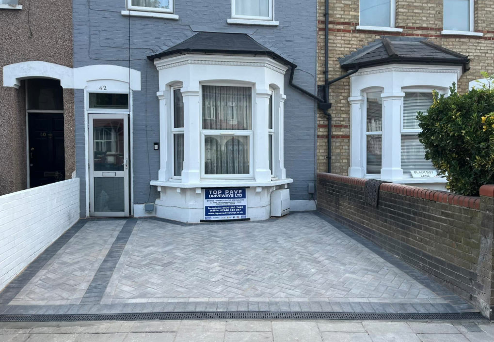 Driveway Resurface - after