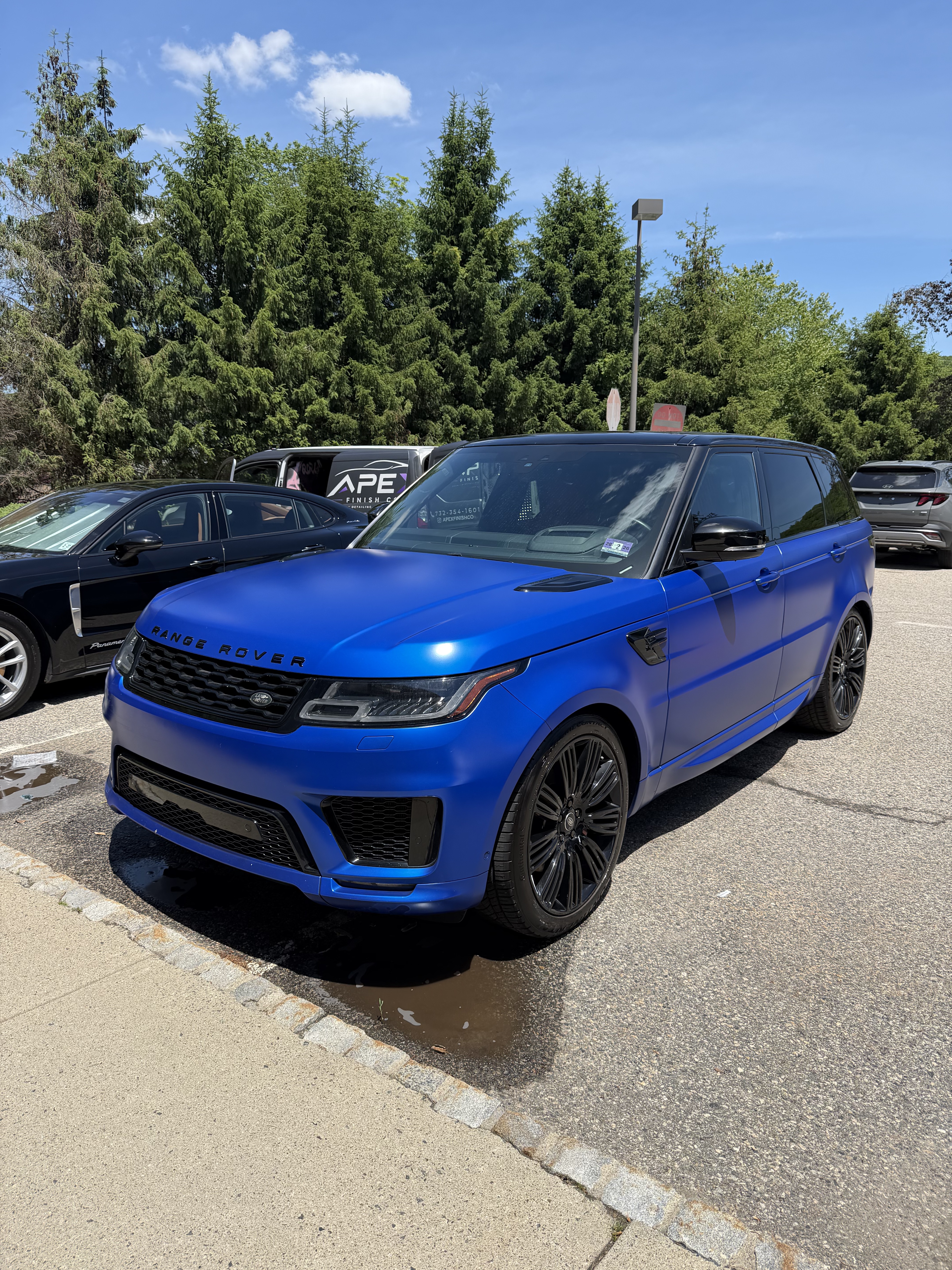 Blue Range Rover Exterior
