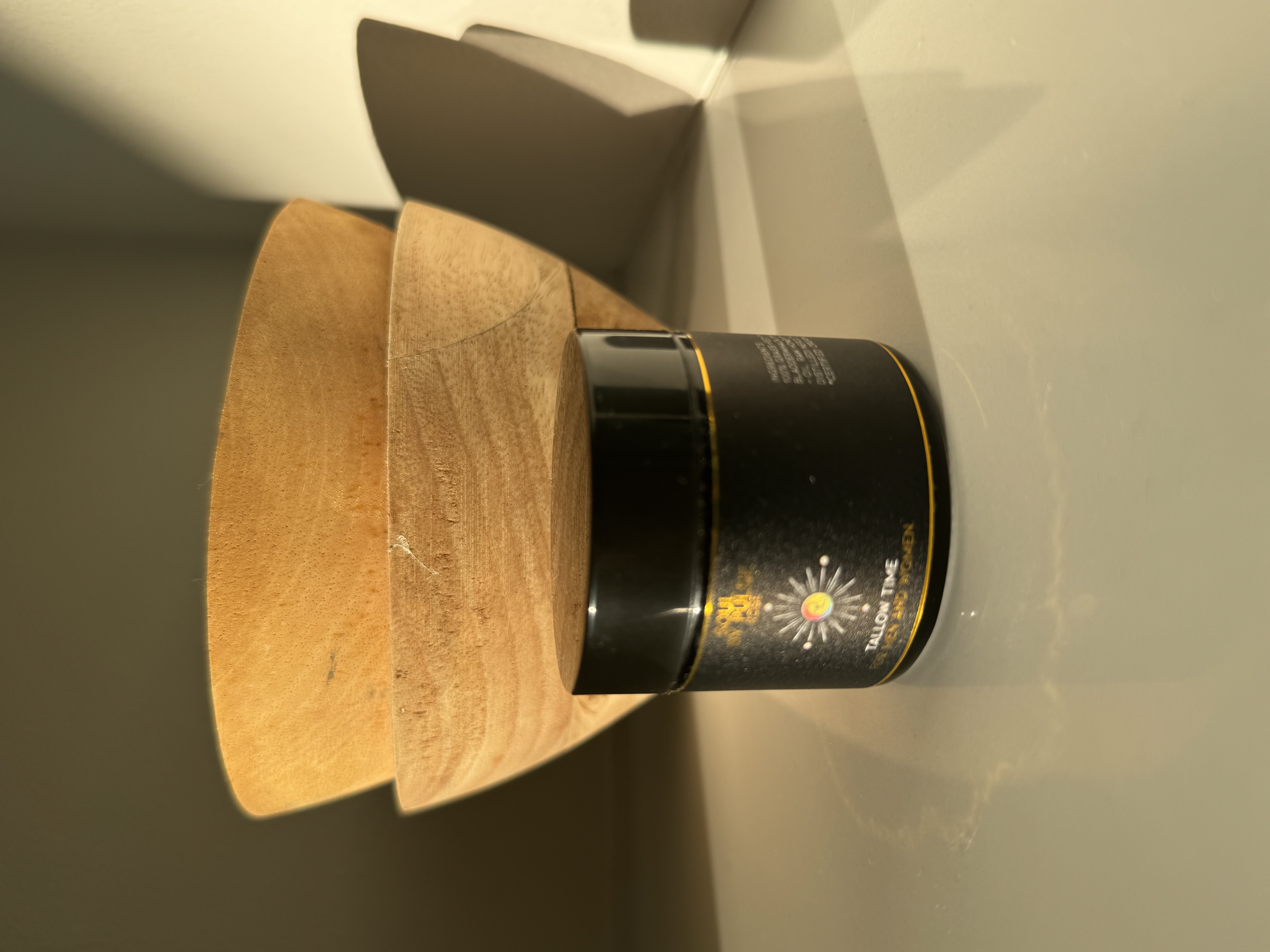 picture of pulse soul, frank scent. this is the most potent powful face and body crea It is tallow based and will natruall hyrate, fight fine liines and wrinkles, boost skin elasticity and give you that awesome tallow glow