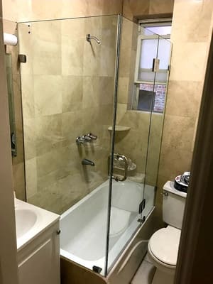 Shower Doors in Manhattan
