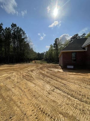 {{ custom_values.service_3 }} in {{custom_values.area_3})