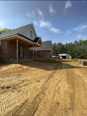 {{ custom_values.service_3 }} in {{custom_values.area_3})