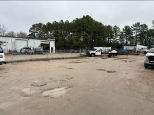 {{ custom_values.service_3 }} in {{custom_values.area_2})