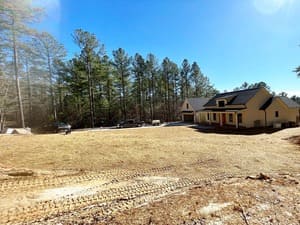 {{ custom_values.service_3 }} in {{custom_values.area_3})