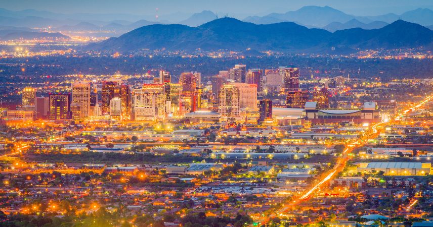 Sell a Business in Arizona: The Complete Guide for 2025