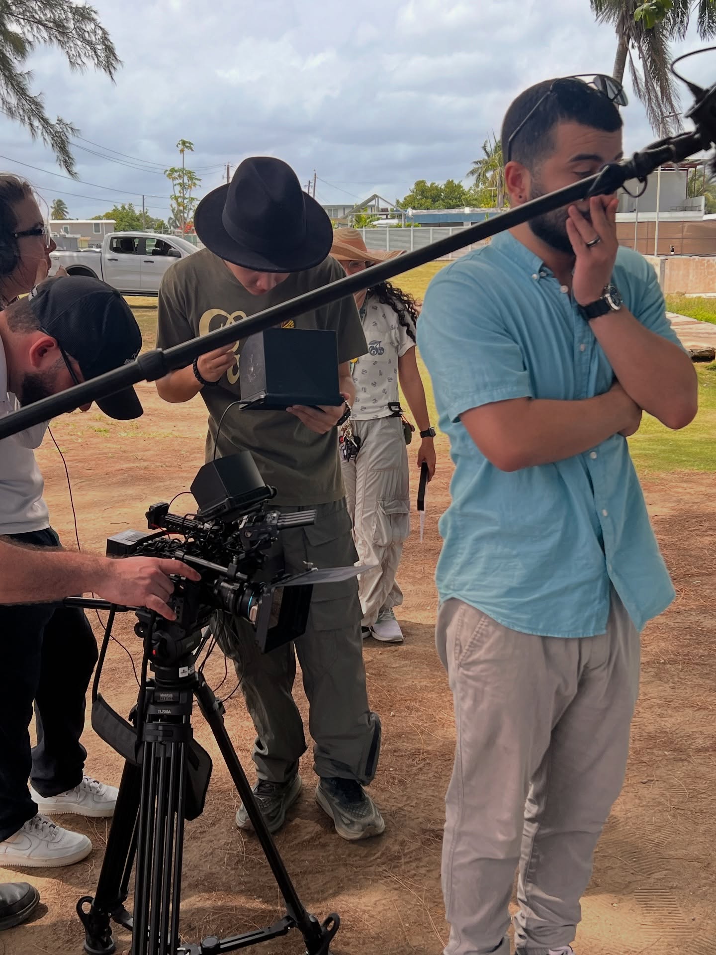 Behind the scenes 10