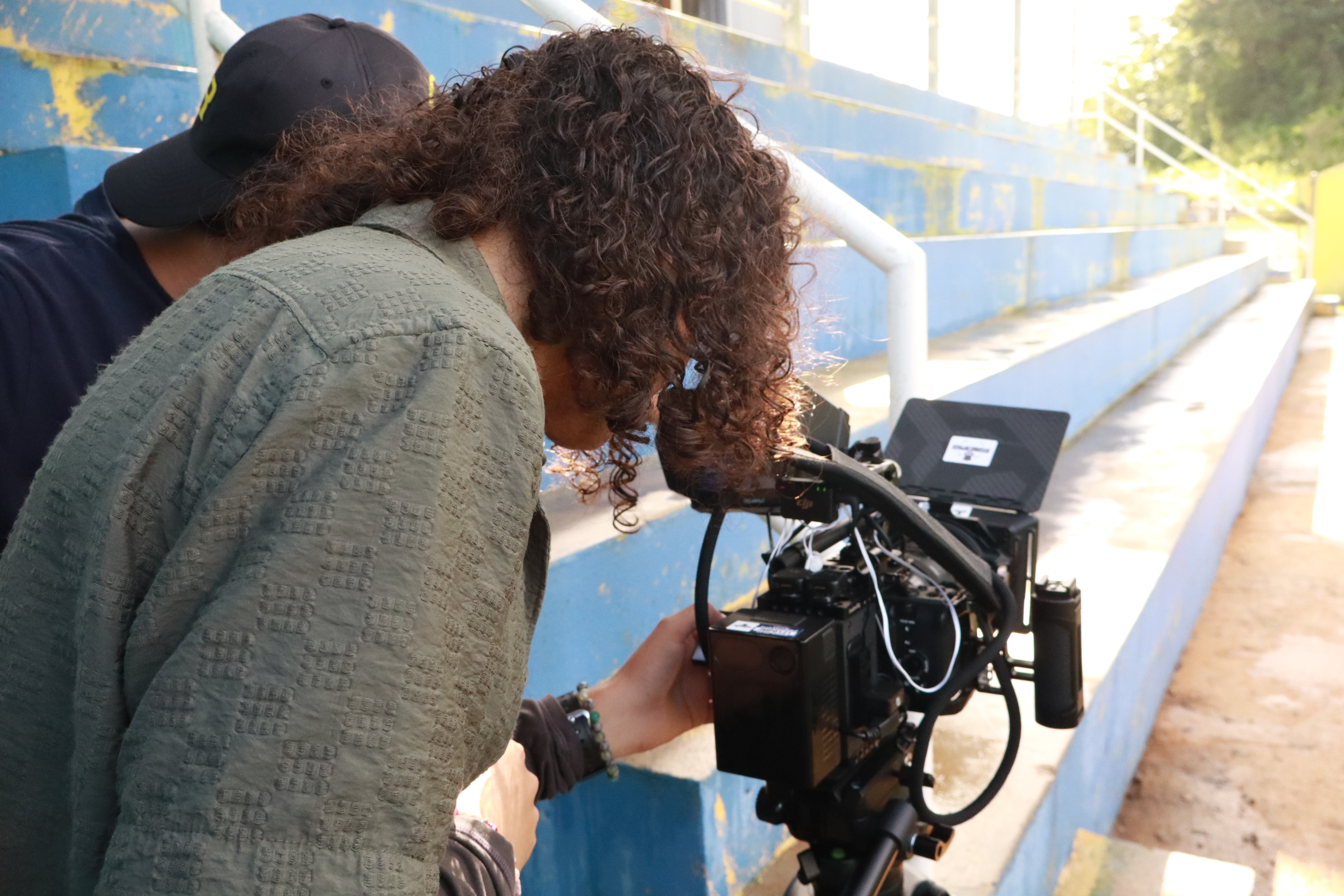 Behind the scenes 1