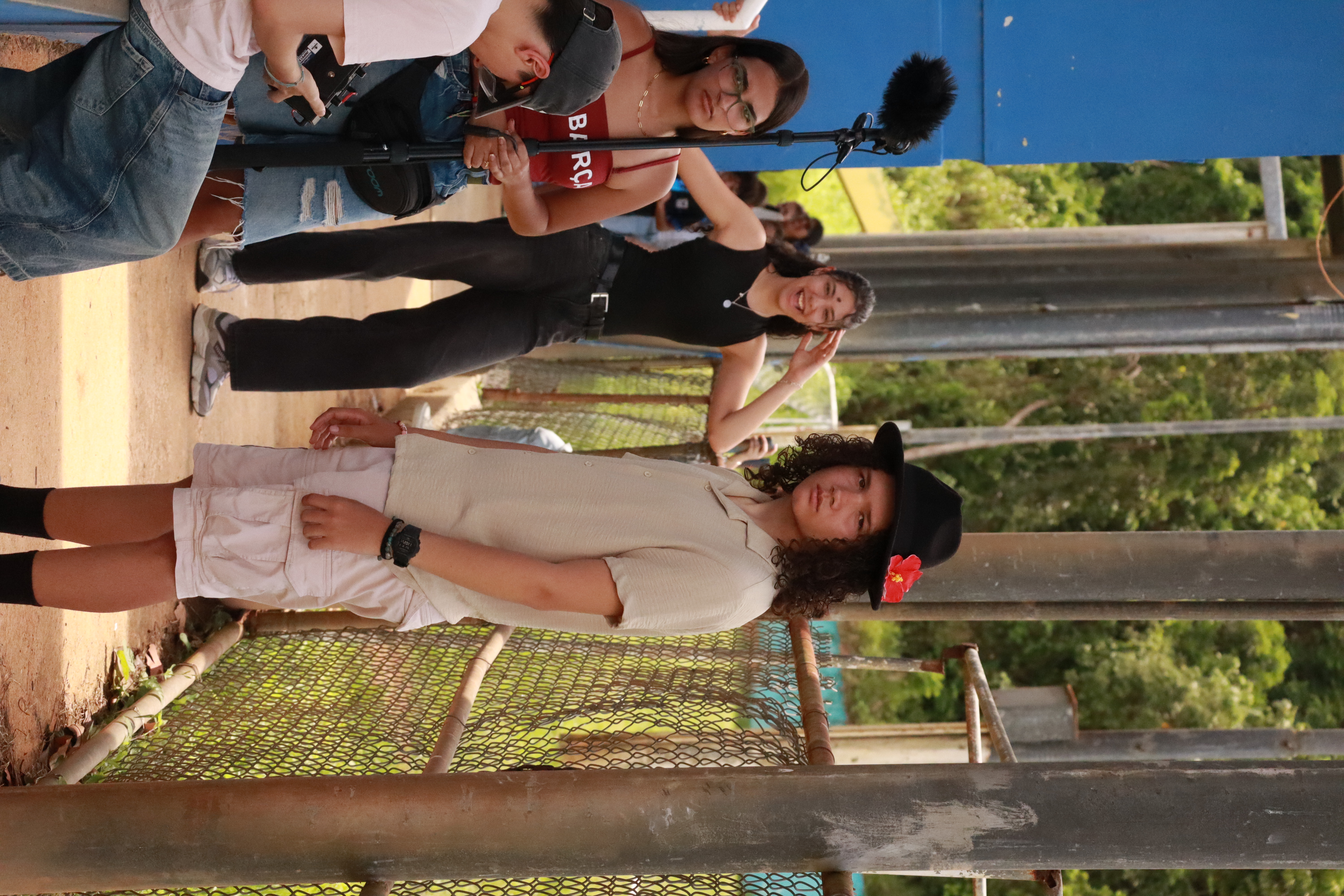 Behind the scenes 27