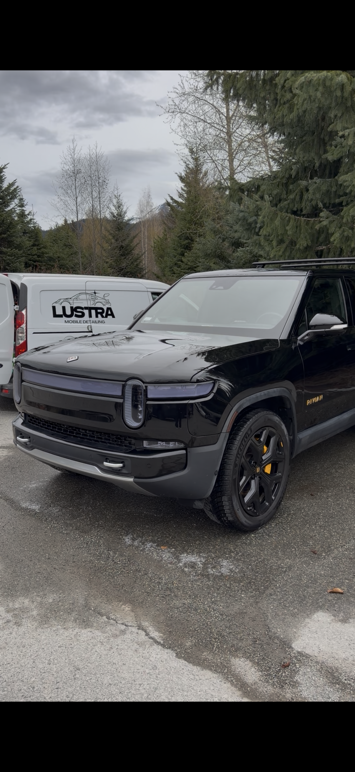 Sports car detailed by Lustra