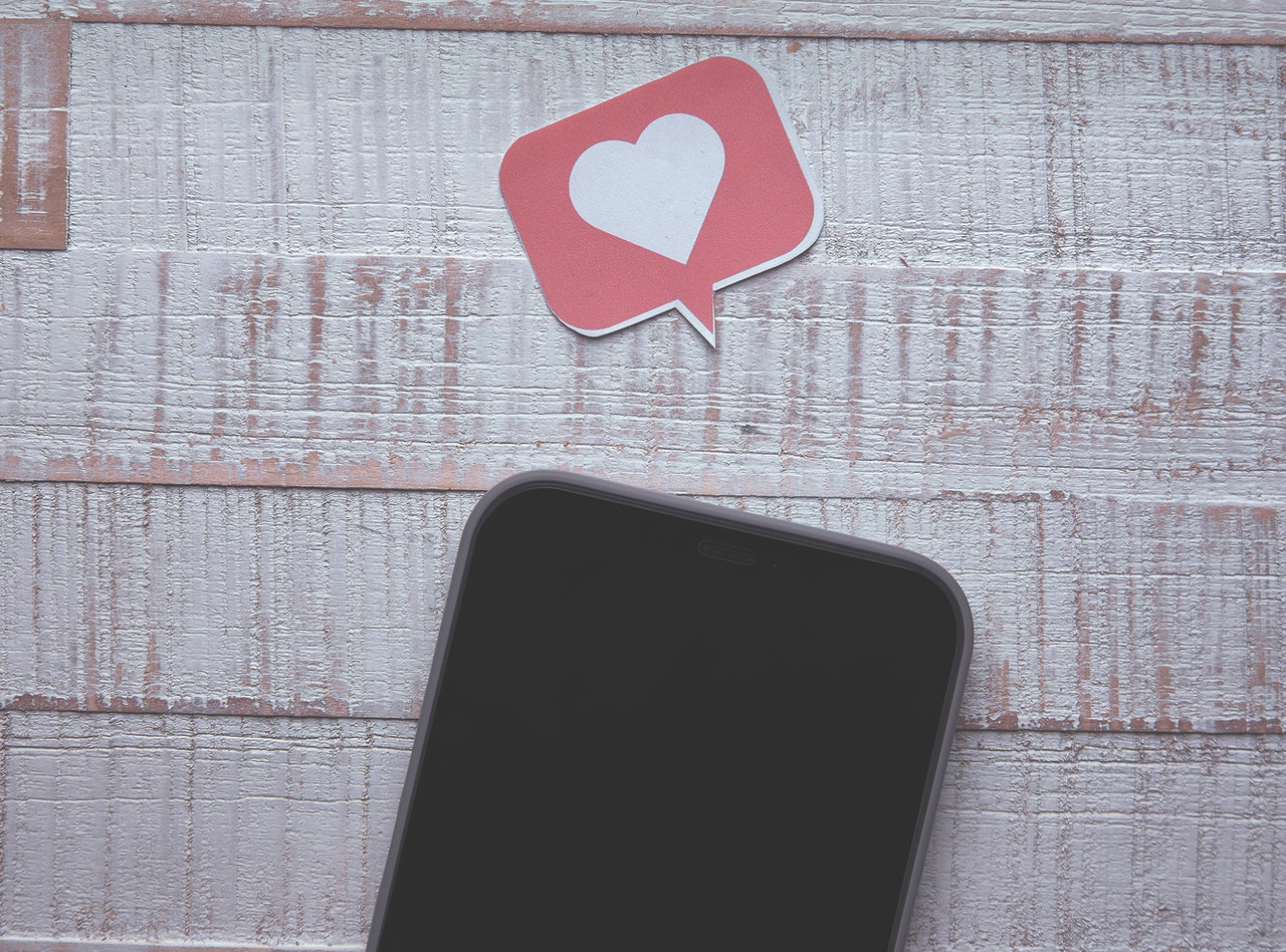 Social media scheduling and social media posting with LeadLenz