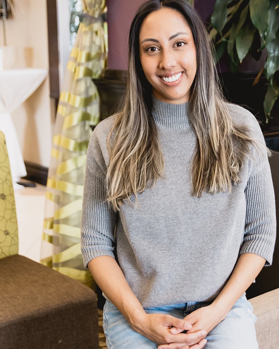 Leigh Cho-Young, Mortgage Broker and CPA