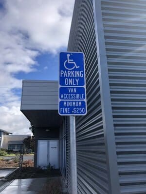 {{ custom_values.service_2 }} in {{custom_values.area_3})