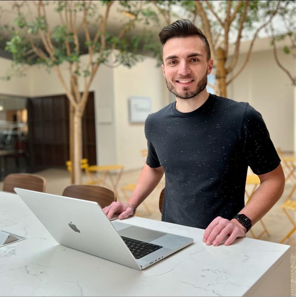 Blake Fontana, Founder of Fontana Digital