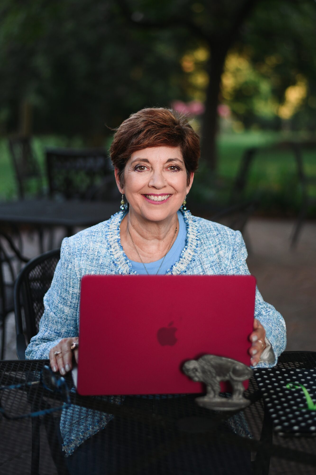 MaryAnn Molloy at her laptop